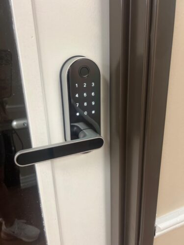 3 in 1 Smart Door Lock - Fingerprint, Passcode and Keys photo review